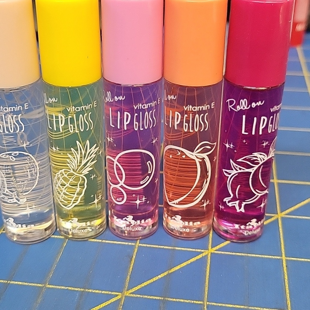 Italia Roll-On Lip Gloss Set 5 Flavors NEW